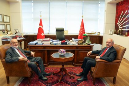 Kılıçdaroğlu ve Saadet Partisi Genel Başkanı Temel Karamollaoğlu CHP Genel Merkezi’nde bir araya geldi