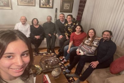 Kılıçdaroğlu'dan 2022 Türkiye'ye aileli yeni yıl mesajı