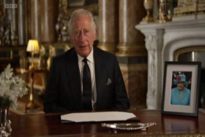 Kral III. Charles, ilk kez Britanya halkına seslendi: 'Ömür boyu hizmet' sözü verdi