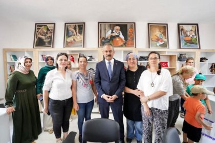 Millî Eğitim Bakanı Mahmut Özer, Aydıncık İlkokulu ve Köy Yaşam Merkezinin açılışını yaptı