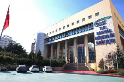 SGK, EYT borçlanma başvuruları için 31 Aralık Cumartesi çalışacak