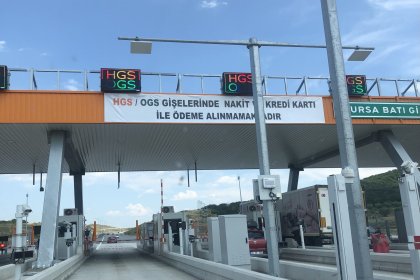Yılbaşı gecesi Osmangazi Köprüsünde bekletilip zamlı fiyat uygulanan sürücülere ücret iadesi yapıldı