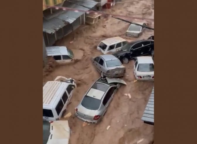AFAD'dan Adıyaman'da yaşanan sel baskını açıklaması; '1 vatandaşımız hayatını kaybetti, 3 vatandaşımız kayıp'
