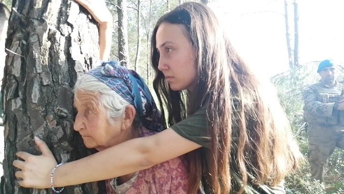 Akbelen Ormanı'nda kıyım ile direniş mücadelesinde 5. gün Akbelen Ormanı'nda kıyım ile direniş mücadelesinde 5. gün