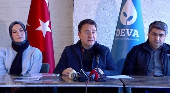 Ali Babacan’dan iktidara deprem soruları: ‘Gecikme ve yetersizlik sebebiyle kaç vatandaşımız hayatını kaybetti?’