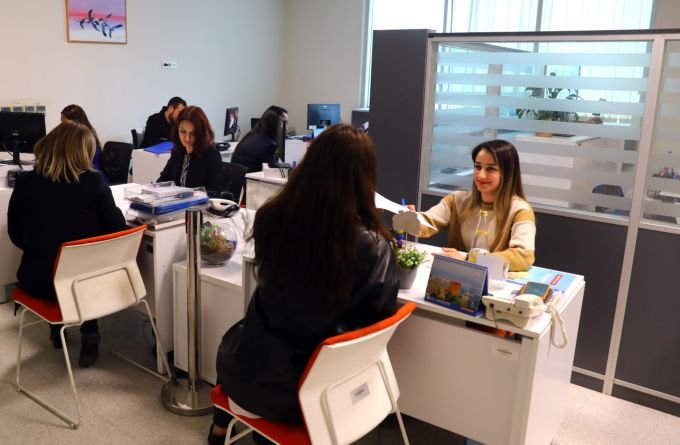 Antalya Büyükşehir Belediyesi istihdama katkı sağlıyor; İş Danışmanlık Ofisi 2022 yılında 2106 kişiye iş buldu