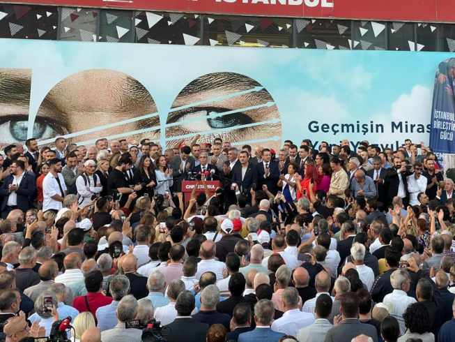 Cemal Canpolat, CHP İstanbul il başkanlığı adaylığını açıkladı; 'İstanbul’u alacağız, Türkiye’yi alacağız, Cumhurbaşkanlığı’nı alacağız'