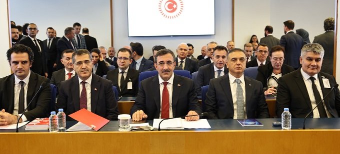 Cevdet Yılmaz, TBMM'de 2024 yılı bütcesi hakkında plan ve bütçe komisyonunda sunum yaptı!