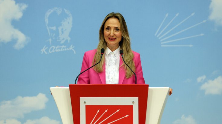 CHP Kadın Kolları 'Eşitlik Gelecek' diyerek yerel seçim startı veriyor CHP Kadın Kolları 'Eşitlik Gelecek' diyerek yerel seçim startı veriyor