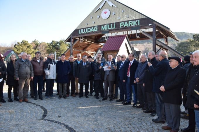 CHP Osmangazi İlçe Başkanı Metin Yılmaz’dan Uludağ Alan Başkanlığı’na tepki 'CHP iktidarında bu yasayı iptal edeceğiz' CHP Osmangazi İlçe Başkanı Metin Yılmaz’dan Uludağ Alan Başkanlığı’na tepki 'CHP iktidarında bu yasayı iptal edeceğiz'