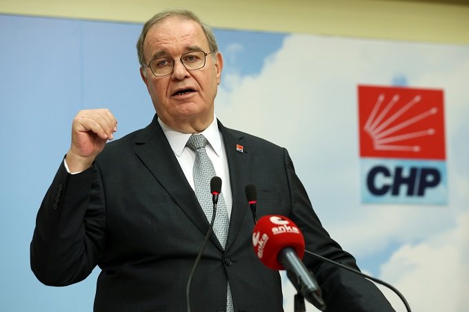 CHP Sözcüsü Faik Öztark; Madem imkanınız vardı, neden baştan %30’u vermediniz? Allah’tan Kemal Bey var! Ya Kemal Bey olmasaydı? CHP Sözcüsü Faik Öztark; Madem imkanınız vardı, neden baştan %30’u vermediniz? Allah’tan Kemal Bey var! Ya Kemal Bey olmasaydı?
