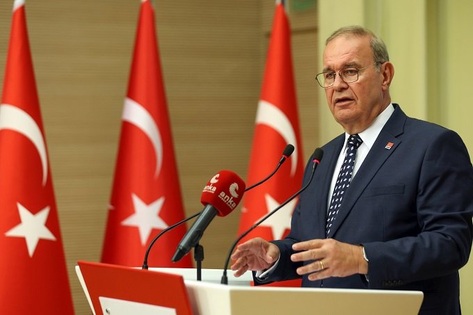 CHP Sözcüsü Faik Öztrak; Erdoğan, siyasetinin dağ gibi faturasını, Milletimizin sırtına yükledi' CHP Sözcüsü Faik Öztrak; Erdoğan, siyasetinin dağ gibi faturasını, Milletimizin sırtına yükledi'