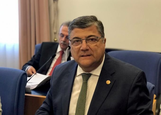 CHP’li Sındır, Türkiye Varlık Fonunun bir yılda 52 Milyar doları eridi! CHP’li Sındır, Türkiye Varlık Fonunun bir yılda 52 Milyar doları eridi!