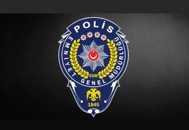 Emniyet müdürleri kararnamesi ile 52 ilin emniyet müdürü değiştirildi Emniyet müdürleri kararnamesi ile 52 ilin emniyet müdürü değiştirildi