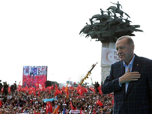 Erdoğan İzmir'de konuştu; 21 yıldır sadece eser ve hizmet siyaseti yaptık Erdoğan İzmir'de konuştu; 21 yıldır sadece eser ve hizmet siyaseti yaptık