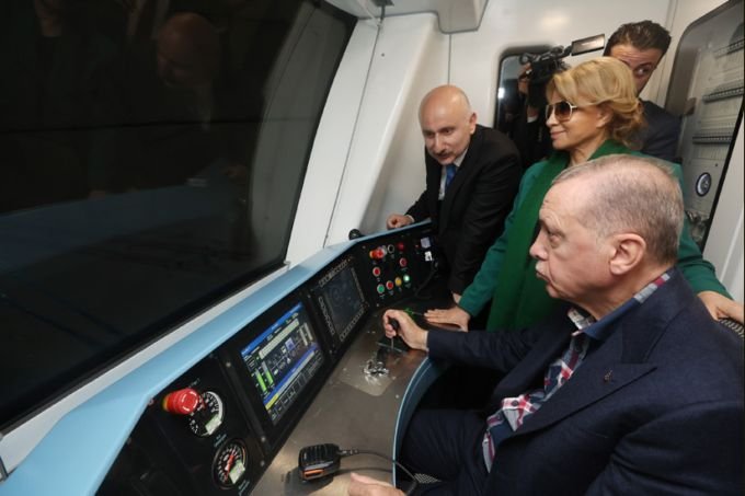 Erdoğan, Kâğıthane-İstanbul Havalimanı metro hattının açılışını yaptı
