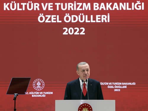 Erdoğan, Kültür ve Turizm Bakanlığı Özel Ödülleri Töreni’ne katıldı