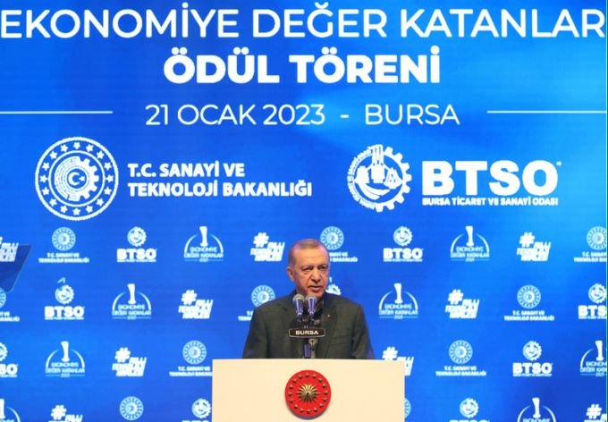 Erdoğan, 'Türkiye; artık ekonomik büyümesiyle, diplomatik hamleleriyle kendinden söz ettiriyor'