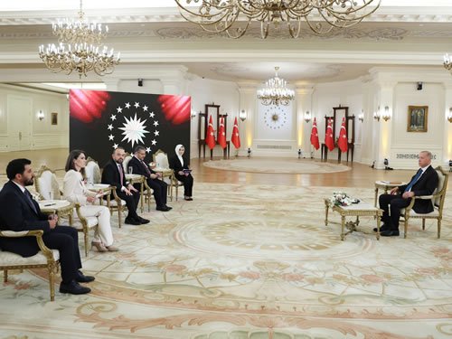 Erdoğan, TVNET yayınına katıldı; ''Erdoğan'dan kurtulacağız' Başka vaatleri yok. Bizim milletimiz bunların peşinden gitmez' Erdoğan, TVNET yayınına katıldı; ''Erdoğan'dan kurtulacağız' Başka vaatleri yok. Bizim milletimiz bunların peşinden gitmez'