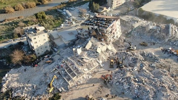 Hatay Valisi Rahmi Doğan'dan, panik yaratan habere açıklama; 'Yarseli Barajı patladı haberi tamamen YALANdır'