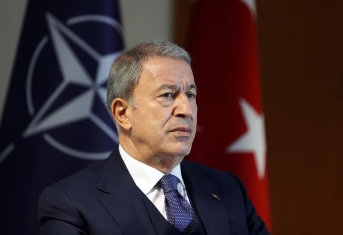 Hulusi Akar, İsveç Savunma Bakanı Pal Jonson’un Türkiye’ye Yapacağı Ziyareti iptal ettik Hulusi Akar, İsveç Savunma Bakanı Pal Jonson’un Türkiye’ye Yapacağı Ziyareti iptal ettik