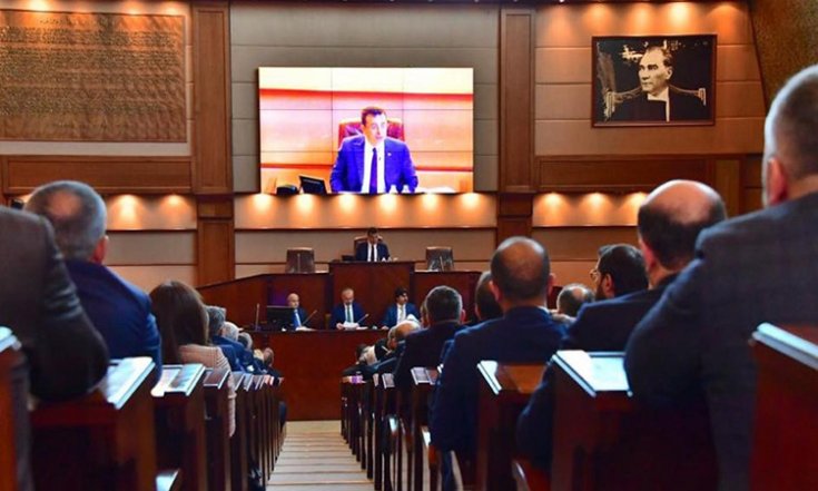 İBB'den 11 Meclis üyesi milletvekilliği için istifa etti, AK Parti meclis üyesi sayısını 2 tane daha arttırdı İBB'den 11 Meclis üyesi milletvekilliği için istifa etti, AK Parti meclis üyesi sayısını 2 tane daha arttırdı