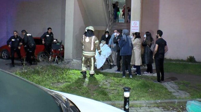 İstanbul Valiliği; İstanbul Sultan Abdülhamit Han Eğitim ve Araştırma Hastanesi yangınında 1 yoğun bakım hastası hayatını kaybetti