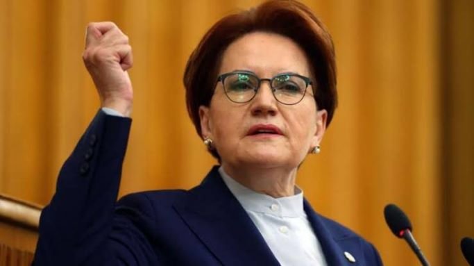 İYİ Parti Genel Başkanı Akşener; Seçimlere 39 gün kala, BTK, yeni bir sosyal medya düzenlemesini, yürürlüğe aldı İYİ Parti Genel Başkanı Akşener; Seçimlere 39 gün kala, BTK, yeni bir sosyal medya düzenlemesini, yürürlüğe aldı