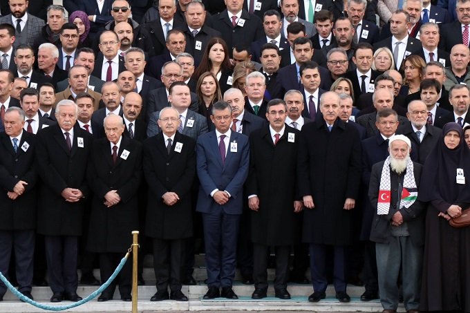 Kemal Kılıçdaroğlu, TBMM'de Hasan Bitmez'in cenaze törenine katıldı