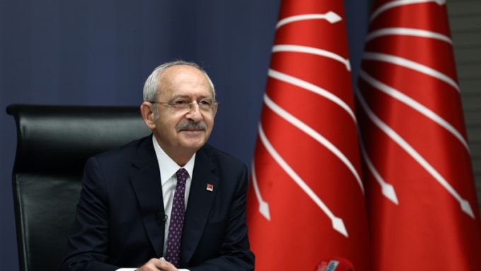 Kılıçdaroğlu, '19 Mayıs'ta Zafer Partisi Genel Başkanı Ümit Özdağ ile görüşecek. Saat:15.00 Anıtkabir'de ATA'nın huzuruna çıkacak'
