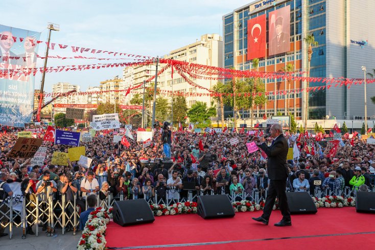 Kılıçdaroğlu, Adana’dan seslendi: 'İster 5'li, ister 55'li çete olsun hesabını soracağım' Kılıçdaroğlu, Adana’dan seslendi: 'İster 5'li, ister 55'li çete olsun hesabını soracağım'