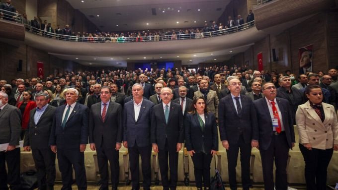 Kılıçdaroğlu; Gaziantep Kanaat Önderleri, Muhtarlar ve STK Temsilcileri buluşmasına katıldı Kılıçdaroğlu; Gaziantep Kanaat Önderleri, Muhtarlar ve STK Temsilcileri buluşmasına katıldı