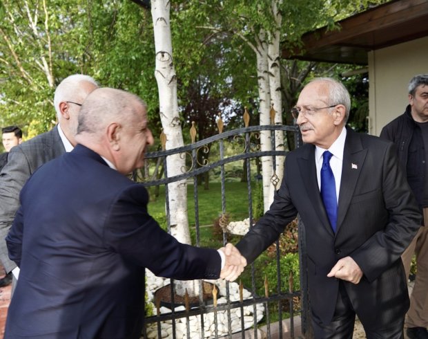 Kılıçdaroğlu ile Ümit Özdağ 24 Mayıs'ta basın açıklaması yapacak Kılıçdaroğlu ile Ümit Özdağ 24 Mayıs'ta basın açıklaması yapacak