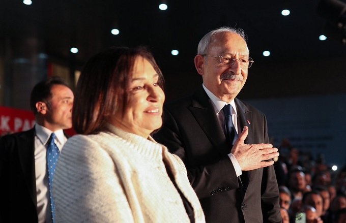 Kılıçdaroğlu, Millet İttifakı'nın 13. Cumhurbaşkanı adayı oldu masanın bileşenlerine teşekkür etti Kılıçdaroğlu, Millet İttifakı'nın 13. Cumhurbaşkanı adayı oldu masanın bileşenlerine teşekkür etti