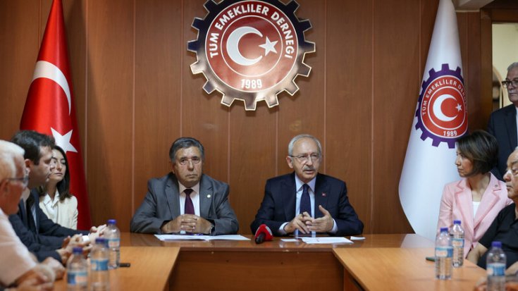 Kılıçdaroğlu, TÜMEMEKDER Başkanı Çalışkan’ı ziyaret etti Kılıçdaroğlu, TÜMEMEKDER Başkanı Çalışkan’ı ziyaret etti