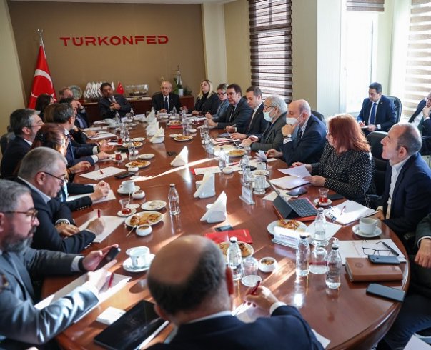 Kılıçdaroğlu, TÜRKONFED'i ziyaret etti