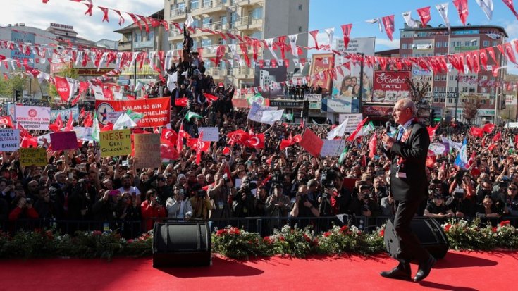 Kılıçdaroğlu, Van mitinginde konuştu; 'Kayyum denen garabet uygulamayı tümüyle bitireceğiz'