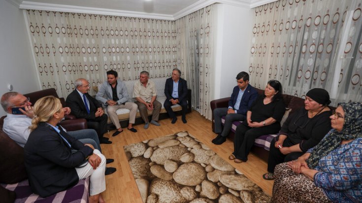 Kılıçdaroğlu'ndan Eski Etimesgut İlçe Başkanı Öktem'e Taziye Ziyareti
