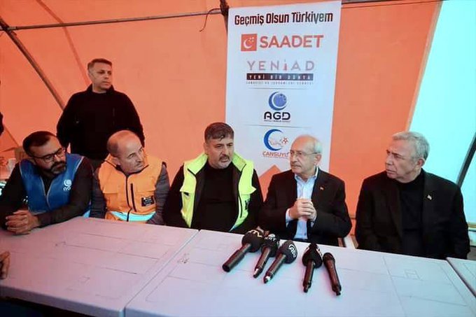 Malatya Valiliği, Saadet Partisi'nin deprem bölgesinde kurduğu aşevinin kaldırılmasını istedi