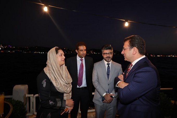 Mega kentlerin belediye başkanları, 8 Ekim’de Artİstanbul Feshane’de düzenlenecek, 'Mega Şehirler Zirvesi'nde bir araya gelecek Mega kentlerin belediye başkanları, 8 Ekim’de Artİstanbul Feshane’de düzenlenecek, 'Mega Şehirler Zirvesi'nde bir araya gelecek