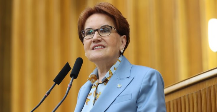Meral Akşener; Demokrasi çağrısı yapıyoruz. Gelin her parti, seçimlere ayrı girsin milletimize seçenek sunalım diyoruz, kürsülerden hakaret ediyorlar! Meral Akşener; Demokrasi çağrısı yapıyoruz. Gelin her parti, seçimlere ayrı girsin milletimize seçenek sunalım diyoruz, kürsülerden hakaret ediyorlar!