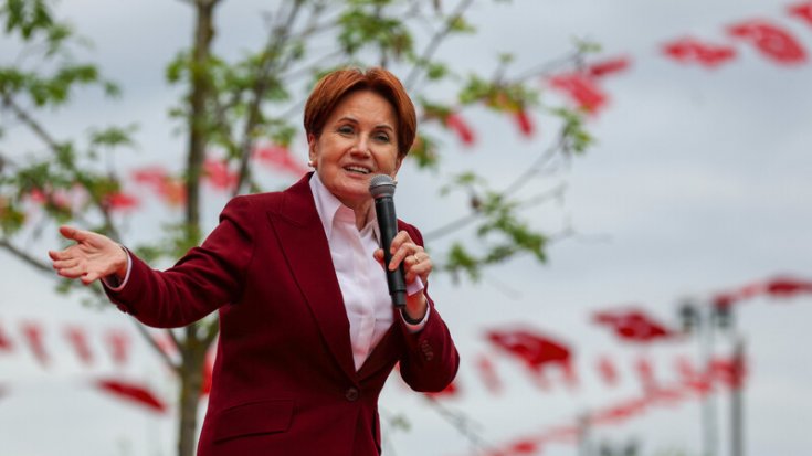 Meral Akşener Kocaeli’de: 'Bir seçime gidiyoruz, zannedersiniz ki cenge gidiyoruz' Meral Akşener Kocaeli’de: 'Bir seçime gidiyoruz, zannedersiniz ki cenge gidiyoruz'