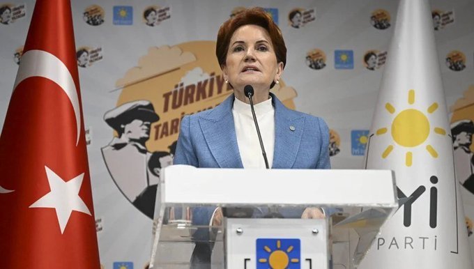 Meral Akşener; Önümüze kimler dikilirse dikilsin, bizim kazanmaktan başka seçeneğimiz yoktur! Meral Akşener; Önümüze kimler dikilirse dikilsin, bizim kazanmaktan başka seçeneğimiz yoktur!