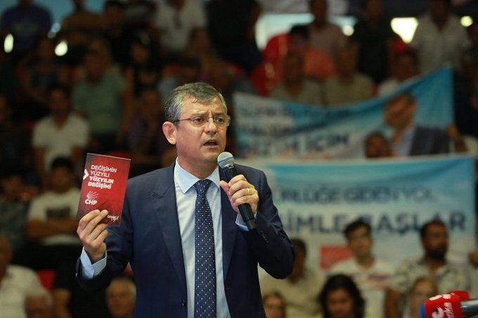 Özgür Özel; Büyük bir samimiyetle söylüyorum ki yapılmayan ön seçimlerin bu kardeşiniz faili değil, mağdurudur arkadaşlar! Özgür Özel; Büyük bir samimiyetle söylüyorum ki yapılmayan ön seçimlerin bu kardeşiniz faili değil, mağdurudur arkadaşlar!