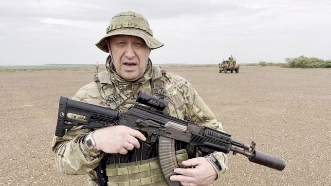 Rus paralı asker grubu Wagner’in lideri Prigojin uçak kazasında öldü mü? Rus paralı asker grubu Wagner’in lideri Prigojin uçak kazasında öldü mü?