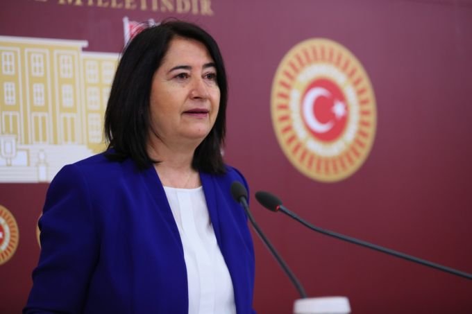 Serpil Kemalbay, Bakan Soylu'ya sordu; 'yağmacı' olduğu iddiası ile Ahmet Güreşçi’nin karakolda gördüğü ağır işkence sonucu kaldırıldığı hastanede yaşamını yitirdiği bilginiz dahilinde midir?