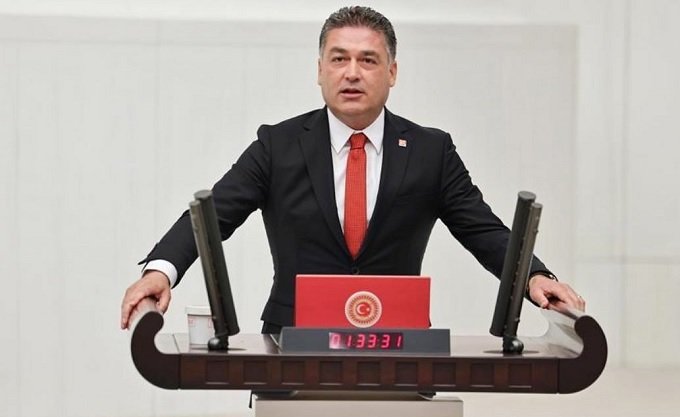 Servet Mullaoğlu, Kültür ve Turizm Bakanı Mehmet Nuri Ersoy’a; 6 Şubat depremlerinde yıkılan ve zarar gören kültürel miras yapıları, arkeolojik alanlar ve dini yerlerin durumlarını sordu Servet Mullaoğlu, Kültür ve Turizm Bakanı Mehmet Nuri Ersoy’a; 6 Şubat depremlerinde yıkılan ve zarar gören kültürel miras yapıları, arkeolojik alanlar ve dini yerlerin durumlarını sordu