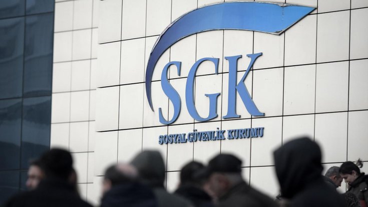 SGK, emekli aylıkları ve Ramazan Bayramı ikramiyelerini ödemeye başladı