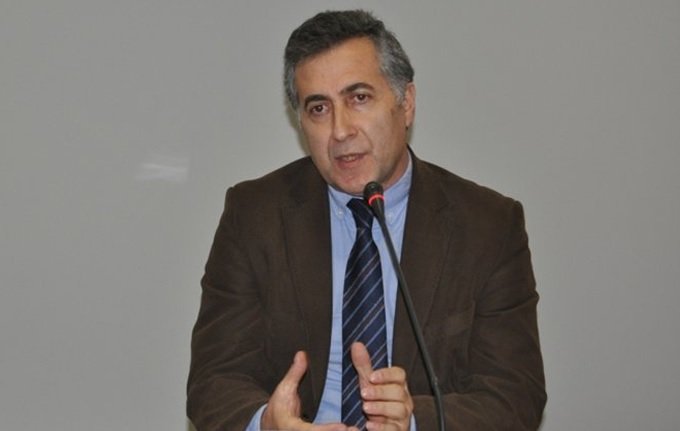 TMMOB Mimarlar Odası Genel Başkanı Eyüp Muhcu; 'Yapı Üretim ve Denetim Sistemi sağlam yapı ve güvenli yaşam çevreleri oluşturmuyor' TMMOB Mimarlar Odası Genel Başkanı Eyüp Muhcu; 'Yapı Üretim ve Denetim Sistemi sağlam yapı ve güvenli yaşam çevreleri oluşturmuyor'