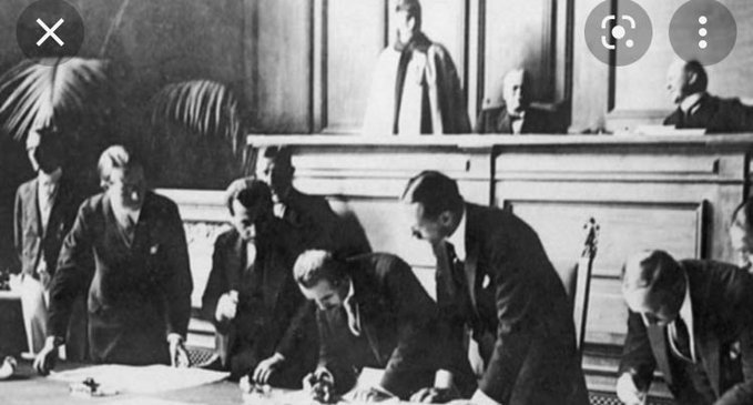 Türkiye Cumhuriyeti'nin kuruluş belgesi Lozan Antlaşması'nın 100. yılı Türkiye Cumhuriyeti'nin kuruluş belgesi Lozan Antlaşması'nın 100. yılı